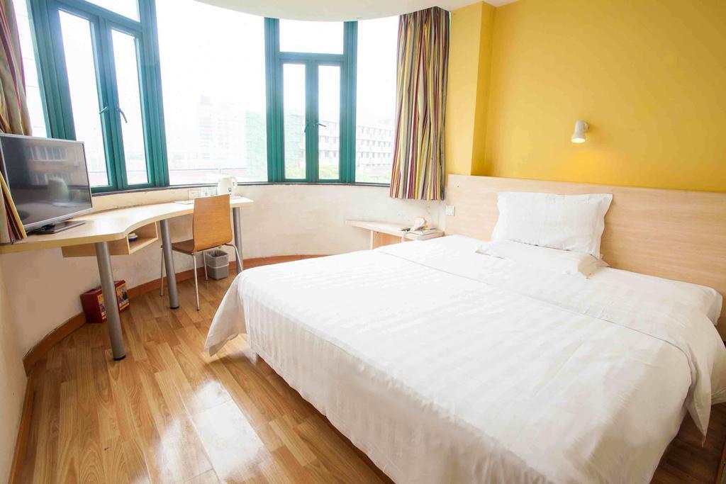 7Days Inn Huaian Chengde North Road Darunfa Huai'an  Room photo